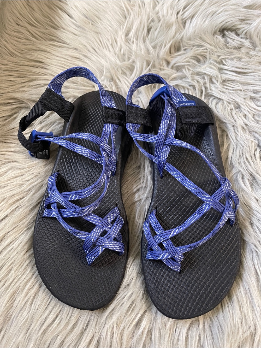 Chaco Women’s Blue Strappy Hiking Sandals
